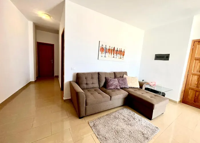 Privatunterkunft Alquiler De Privadas Con Bano Compartido Y Areas Comunes *