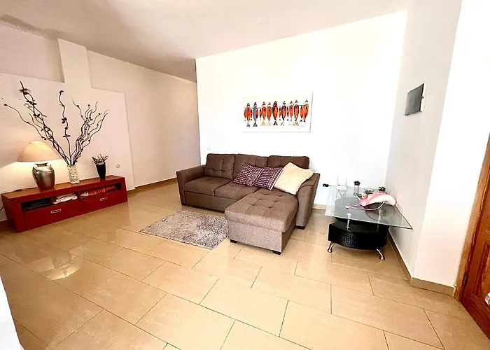 Alquiler De Privadas Con Bano Compartido Y Areas Comunes Pansiyon *